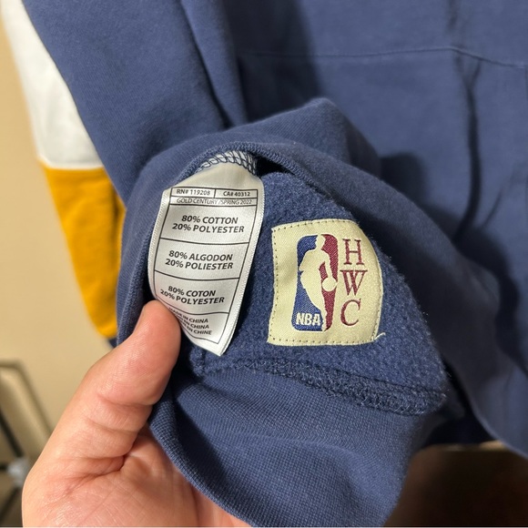 Golden State Warriors Mitchell And Ness Hardwood Classics Pullover Hoodie Navy - Picture 8 of 10